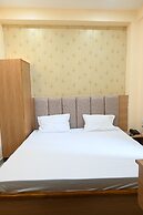 Divya Paying Guest House