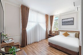 PINE VIEW HOTEL DALAT