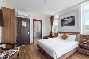 PINE VIEW HOTEL DALAT