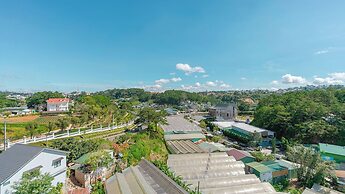 PINE VIEW HOTEL DALAT