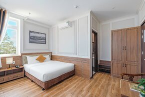 PINE VIEW HOTEL DALAT