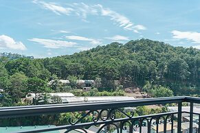 PINE VIEW HOTEL DALAT