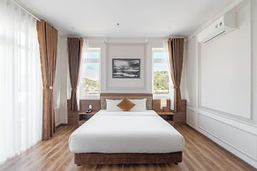 PINE VIEW HOTEL DALAT