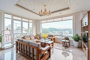 PINE VIEW HOTEL DALAT