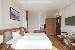 PINE VIEW HOTEL DALAT