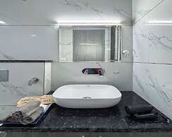Housr Studio Rooms Sector 30 Gurgaon