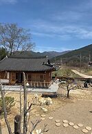 Jukrokjungsa hanokstay