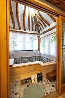 Jukrokjungsa hanokstay