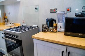 AZANIAHOMES