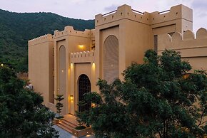 DEV BAGH LUXURIOUS PRIVATE SUITES
