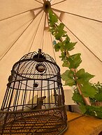 The Paddock Glamping - Clover 2
