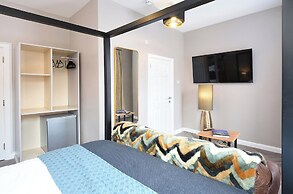 Ocho Homes by Eight Continents