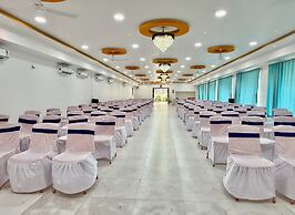 Hotel Aaditya Inn Tathawade