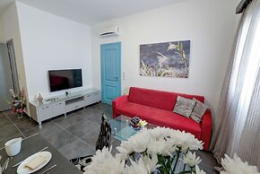 ADELPHI APARTMENTS
