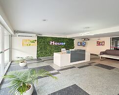 Housr 1 RK Sector 27 Gurgaon Golf Course