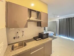 Housr 1 RK Sector 27 Gurgaon Golf Course