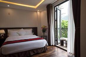 SaPa Wings Hotel
