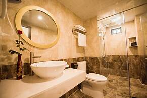 SaPa Wings Hotel