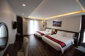 SaPa Wings Hotel