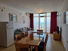 Diamond Apartments