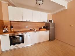 Diamond Apartments