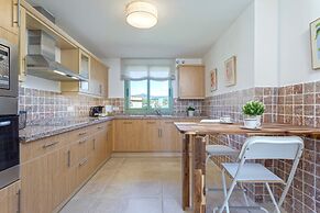 Exclusive 2BD Apartment Heated Pool Flamingos Golf