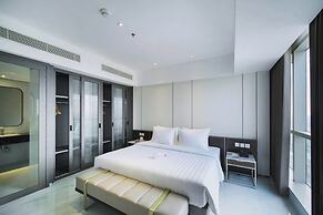 Grand Whiz Hotel Praxis Surabaya
