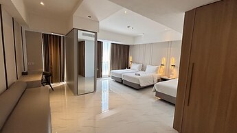 Grand Whiz Hotel Praxis Surabaya