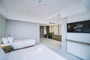Grand Whiz Hotel Praxis Surabaya