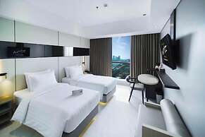 Grand Whiz Hotel Praxis Surabaya