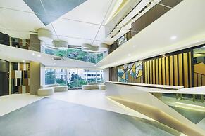 Grand Whiz Hotel Praxis Surabaya