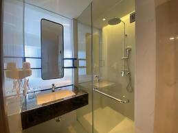 Grand Whiz Hotel Praxis Surabaya