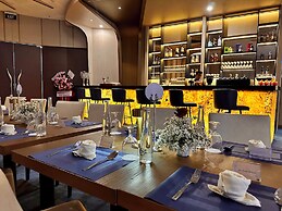 Grand Whiz Hotel Praxis Surabaya