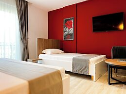 Jata Hotel