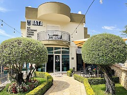 Jata Hotel