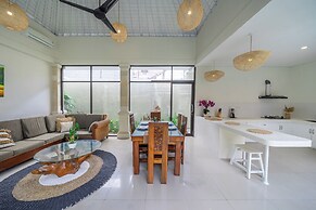 Villa Lara by Five Elements