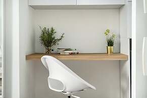 Jaffa Beachfront Studio by Sea N' Rent