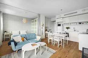 Jaffa Beachfront Studio by Sea N' Rent