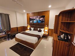 Hotel Luxeevista by Navodayans