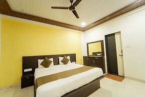 Hotel Raaya Regency