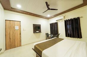 Hotel Raaya Regency