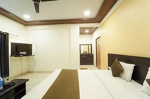Hotel Raaya Regency