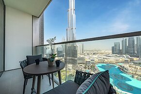 Stunning Burj Khalifa & Fountain Views