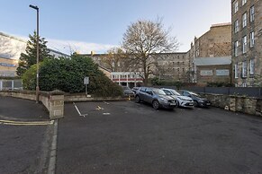 1 Huntingdon Place