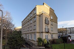 1 Huntingdon Place