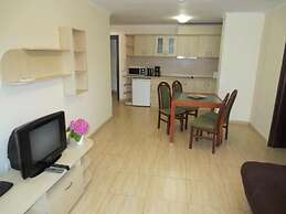 Arena Apartments