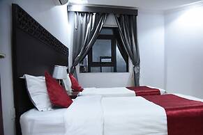 In Taiba Apartment