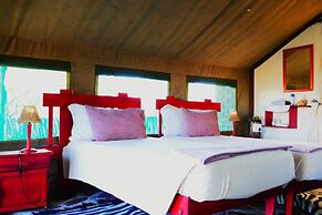Omukuyu Wildlife Lodge