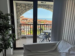 Etara 4 Apartments