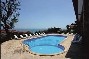 Etara 4 Apartments